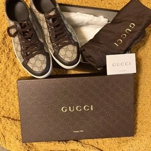 Gucci Sneakers. Lightly worn